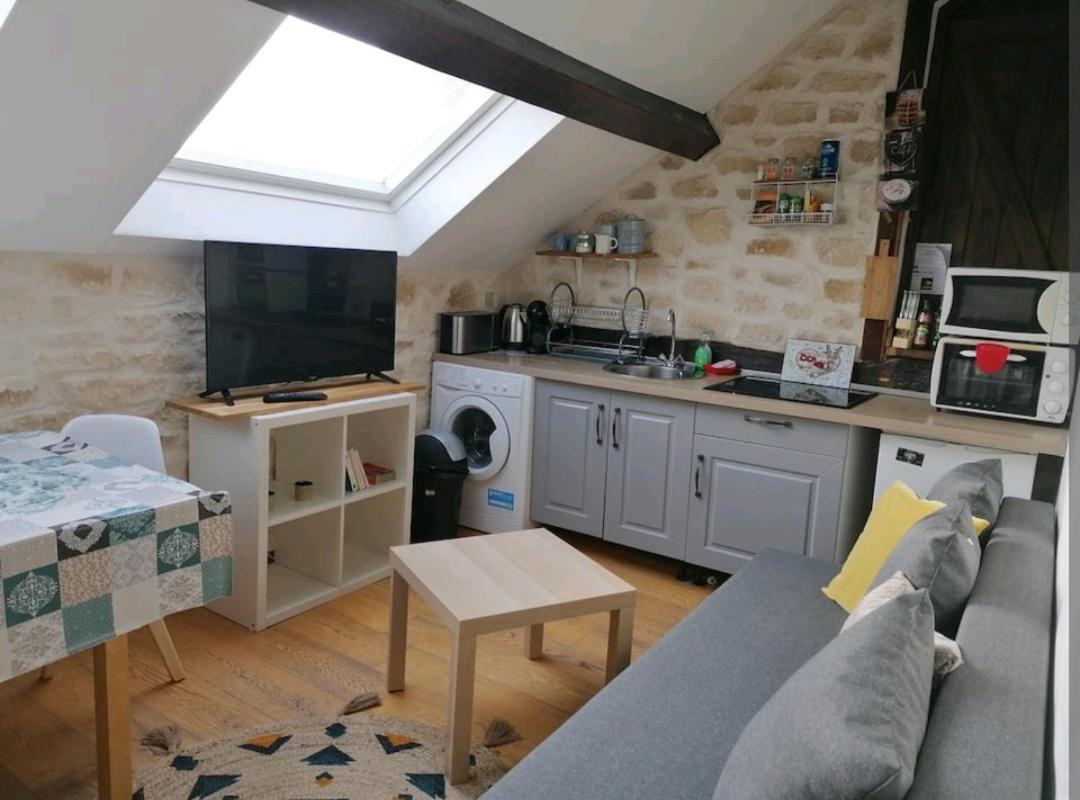 Le Charme De La Pierre Apartment Echarcon Bagian luar foto
