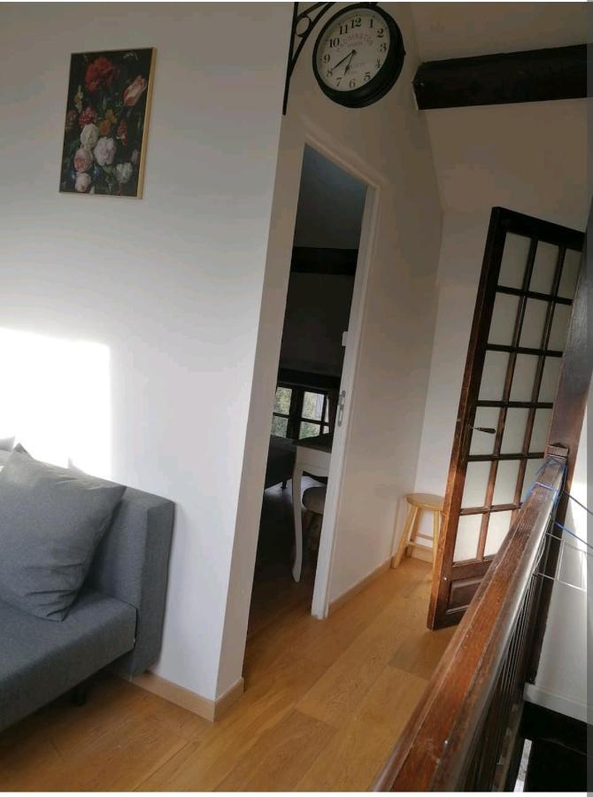 Le Charme De La Pierre Apartment Echarcon Bagian luar foto
